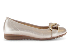 Gabor 62.625.82 Sabia in gold outer view