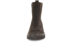 Gabor 71.874.18 - Brown suede boot with a  medium block heel on a white background front view
