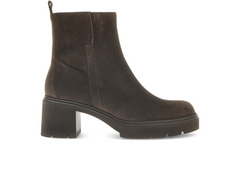 Gabor 71.874.18 - Brown suede boot with a  medium block heel on a white background