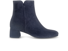 Gabor 75.680.16 Abbey - Navy suede ankle boot on white background