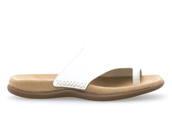 Gabor 03.700.21 in White outer view