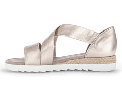 Gabor 22.011.89 in Muschel inner view